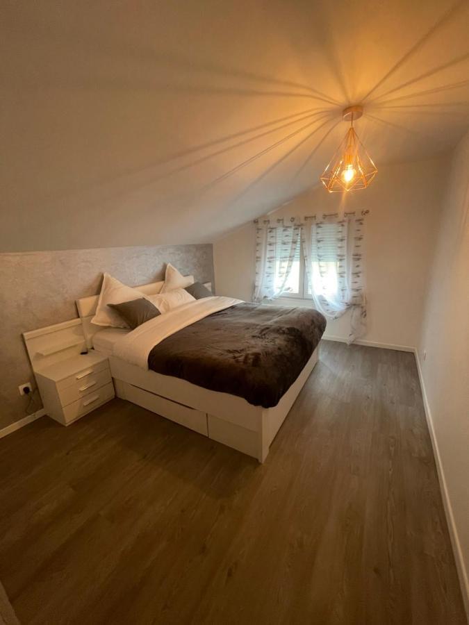 Maisonnette Avec Terrasse Straatsburg Buitenkant foto