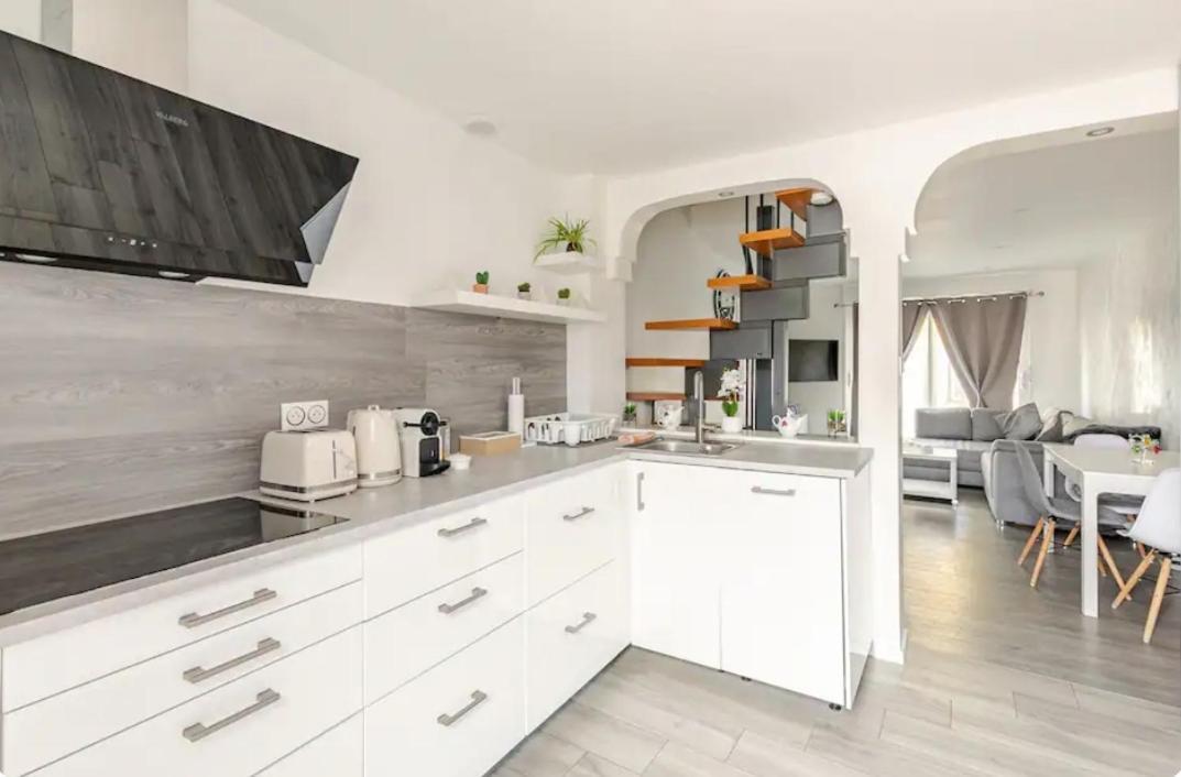 Maisonnette Avec Terrasse Straatsburg Buitenkant foto